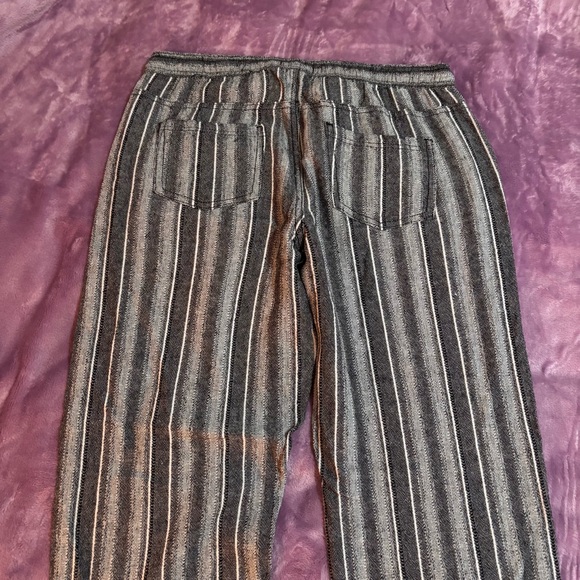 Black and White Linen Blend Striped Flowy Pants Size Small dā-sh - Picture 5 of 12